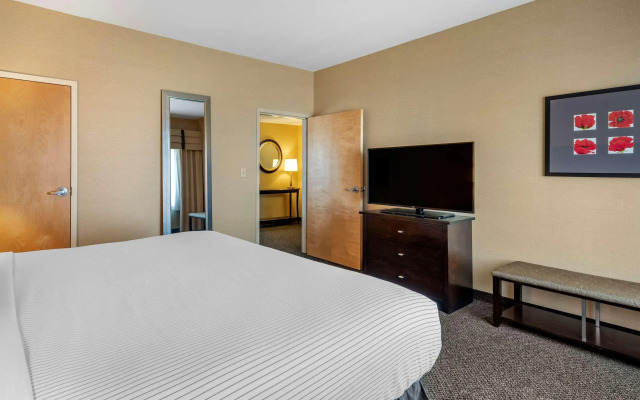 Cambria Hotel Columbus - Polaris
