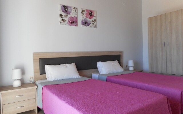 Egrypos Hotel & Apartments комната для гостей