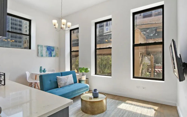Luxe 1BR Apt - Lake 204 rep