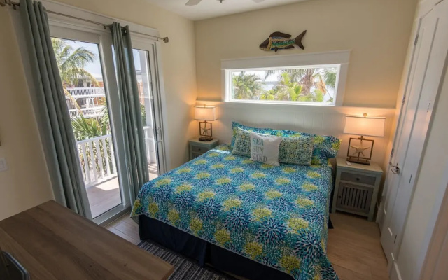Coastal Horizons Apartment 6