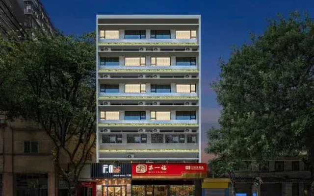 Zhijing Apartment（Haizhu Square Branch）