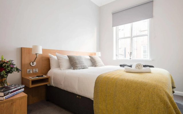 PREMIER SUITES Reading