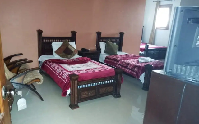 Hotel Orash Lodges