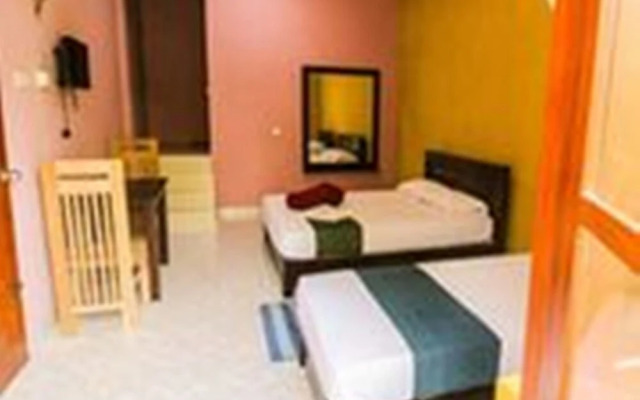 Yoho Bro Hotel