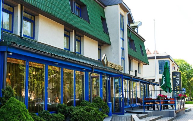 Отель Best Baltic Паланга Литва, Паланга - 4 отзыва об отеле, цены и фото номеров - забронировать отель Best Baltic Паланга онлайн вид на фасад