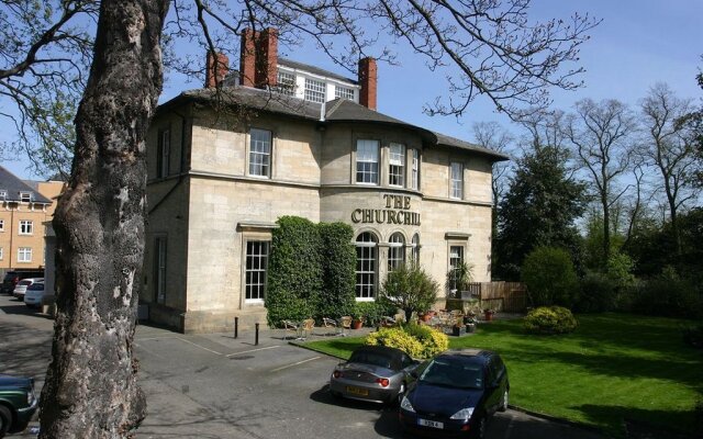 The Churchill Hotel парковка