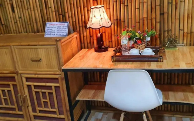 Quoc Khanh Bamboo homestay