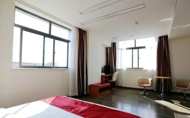 Thank Inn Plus Hotel Nanjing Gaochun Market