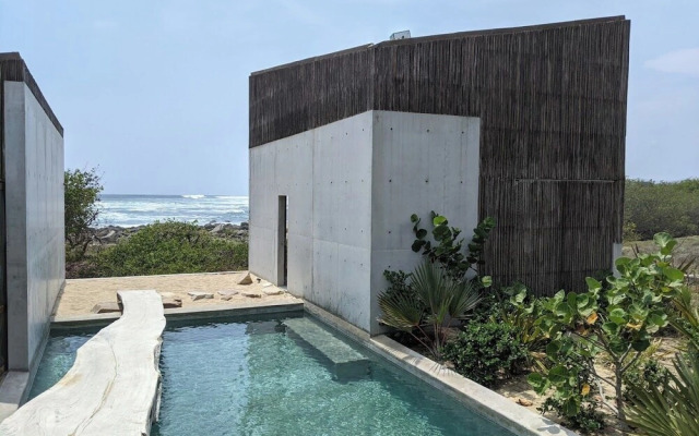 Casa Naila Beach front El Puertecito