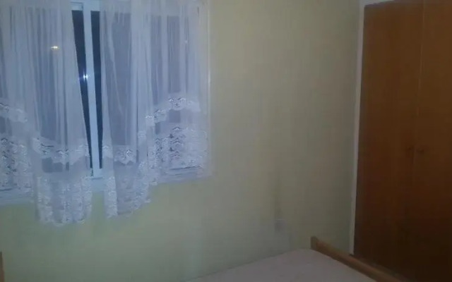 Nichropa Court 4