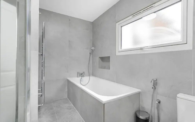 Luxury Modern 5-bed Home Maida Vale