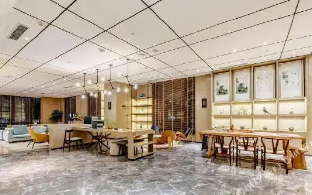 U-Win Hotel (Baoding Hi-Tech Zone Baobai Shopping Square)