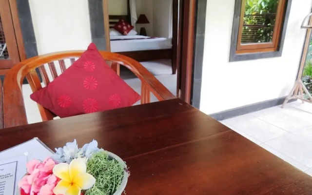 Sama's Cottages and Villas