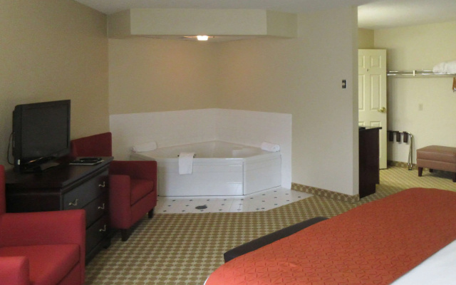 Quality Inn & Suites Alexandria