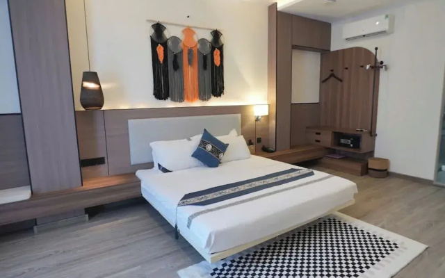 Amy Hotel