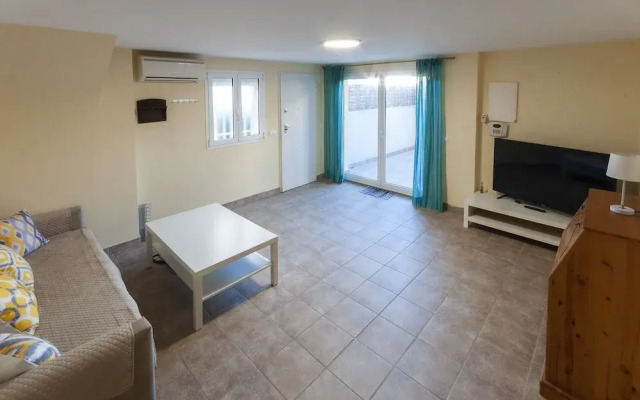 Golden in Gandia With 3 Bedrooms and 3 Bathrooms