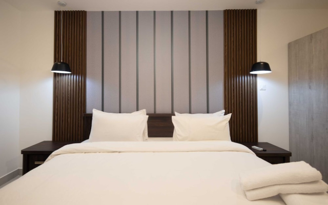 Peravi Suites at The Bantree