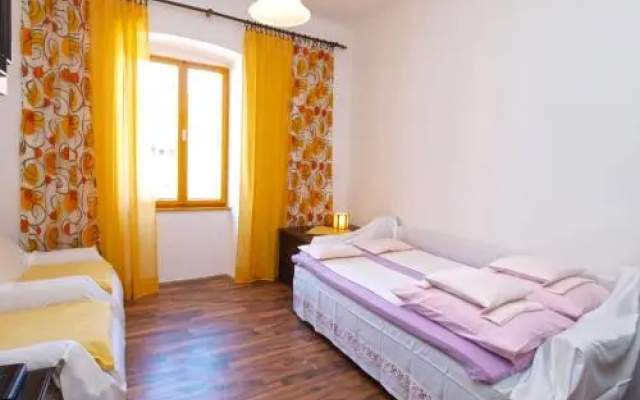 Apartment Rade 1027