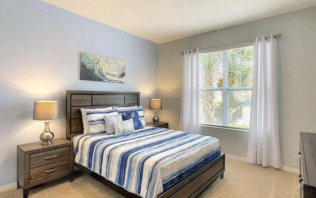 8039osc - Solterra Resort