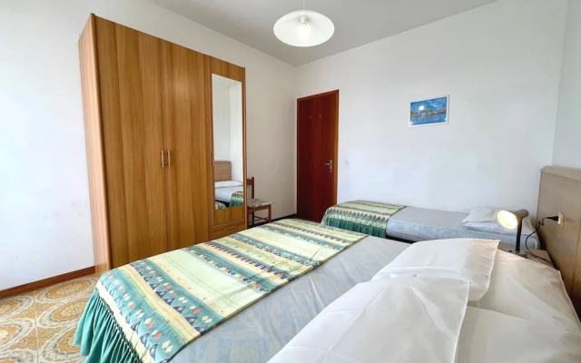 Welcoming Flat With Large Balcony