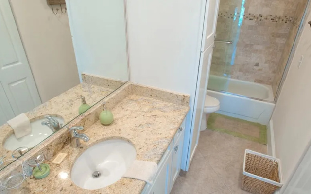 Beach Isle Apartment 2