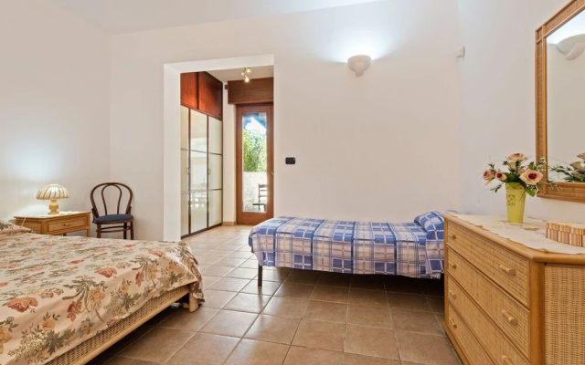 Pleasant Villa in Marina di Mancaversa with Barbecue