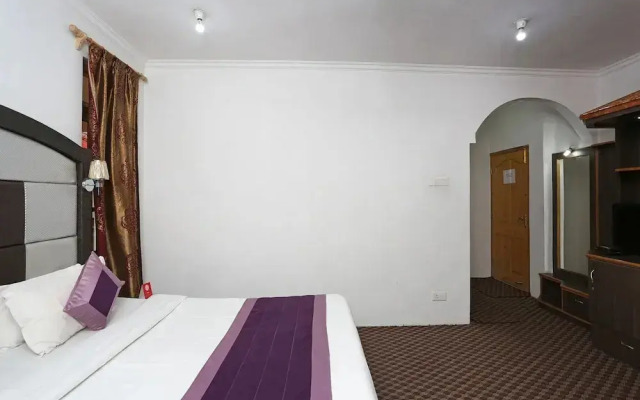 Al Azra Hotel by OYO Rooms