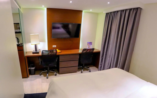 Coro Hotel