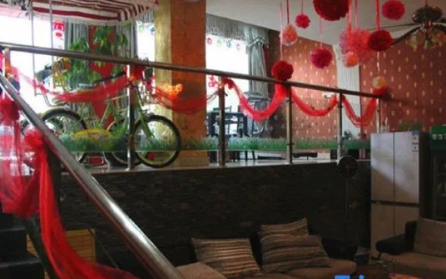 Wuwei Legend Holiday Hotel
