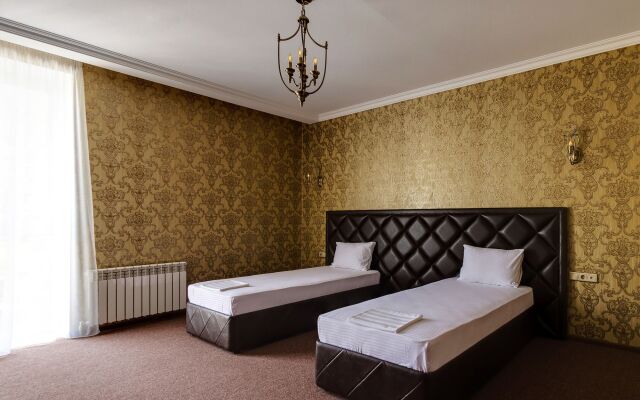 Гостиница Marton Boutique and Spa в Краснодаре 4 отзыва об отеле, цены и фото номеров - забронировать гостиницу Marton Boutique and Spa онлайн Краснодар комната для гостей