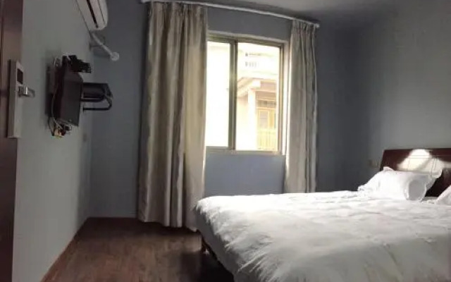 Longmen Guesthouse