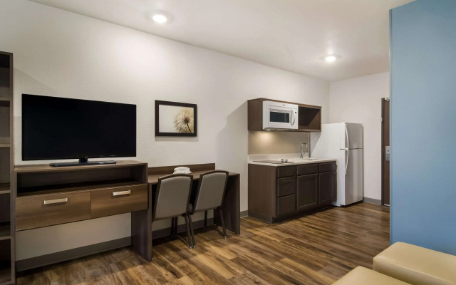 WoodSpring Suites Jacksonville - South
