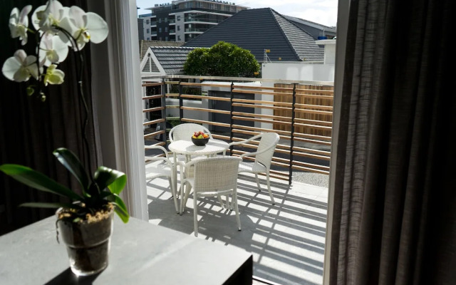 Kayleeway Apartments