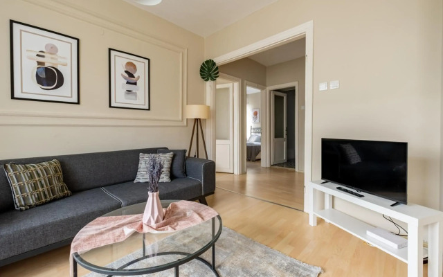 Spacious 2 Bedroom with Panoramic Bosphorus view