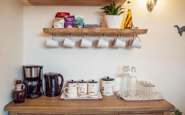 Ross Beach Family Farmhouse B&B