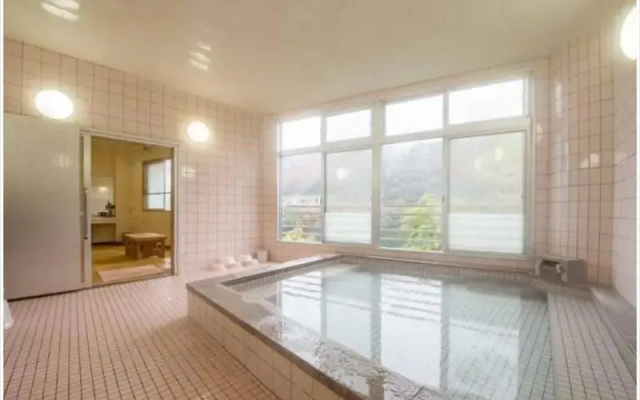 Hakuchi Onsen Konishi Ryokan