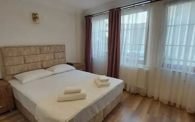 Alp Otel