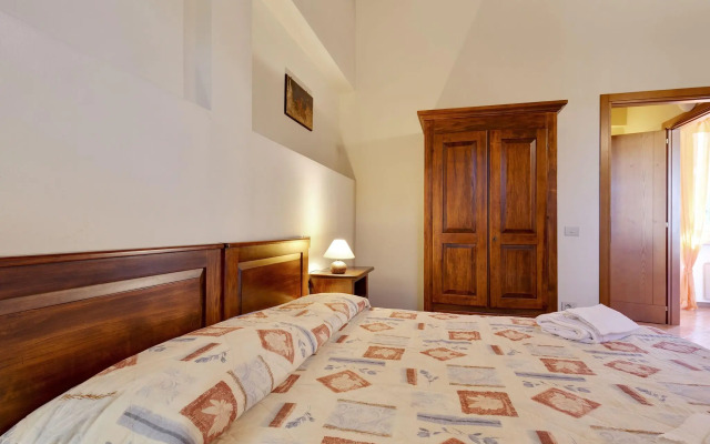 Mansion Stay With Scenic Views