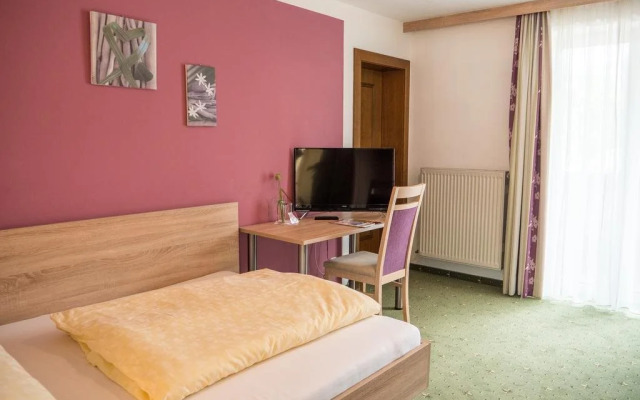 Pension Gstrein