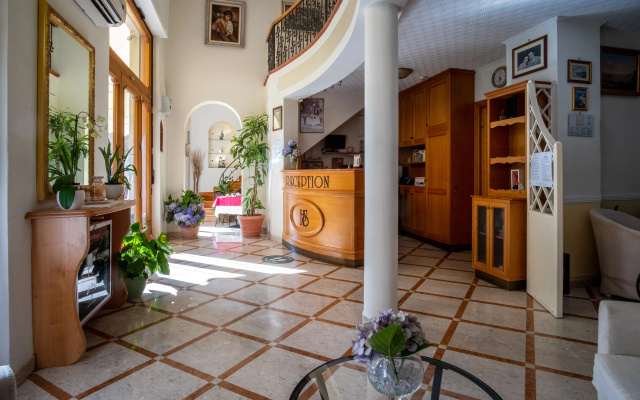 Hotel Savoia