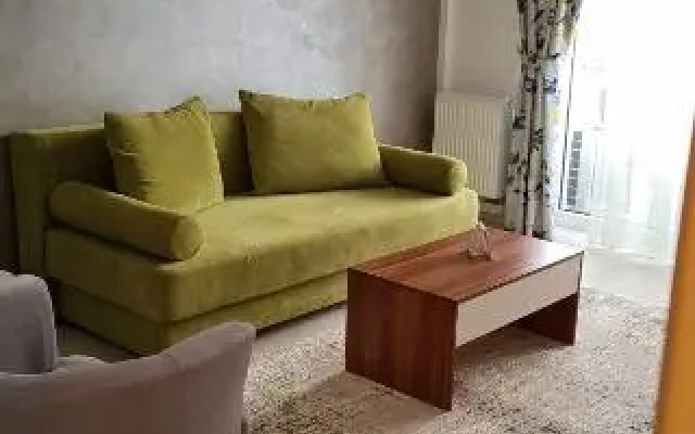 Brasov Holiday Apartments Seasons
