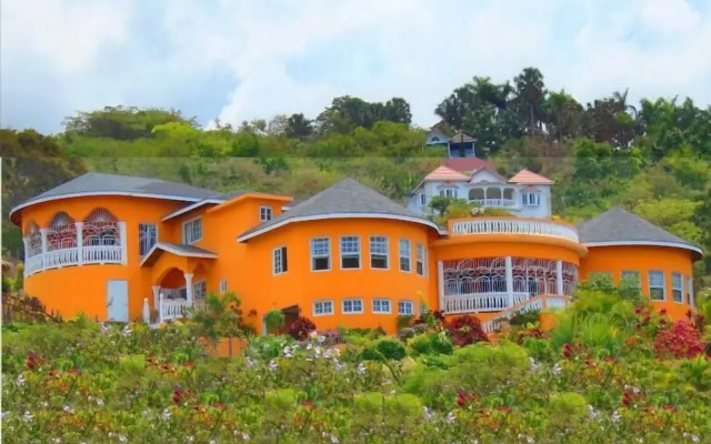 Palm Tree Villas