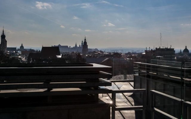 Spectacular Old Town View Penthouse With Rooftop Terrace 0