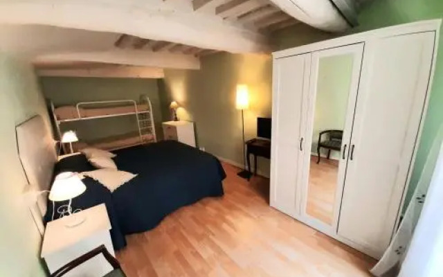 Rosa Apartment in Centre