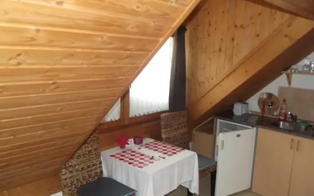Apartman Nóra