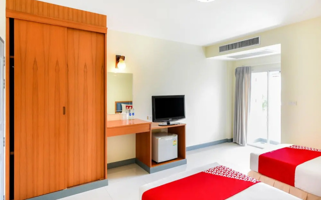 Baan Poemsuk by OYO Rooms