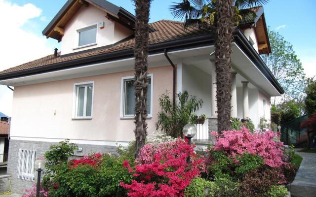 Отель B&b Ori Villa Oriana Бавено вид на фасад