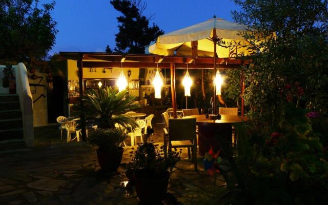 Summer Lodge in Agia Marina, Greece from 66$, photos, reviews - zenhotels.com hotel front