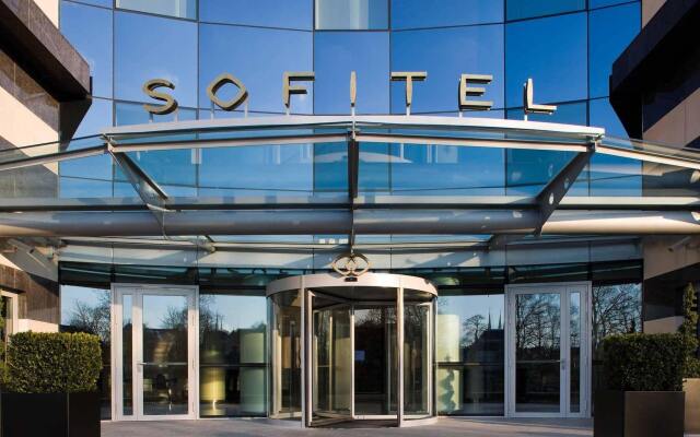 Отель Sofitel Luxembourg Le Grand Ducal вид на фасад