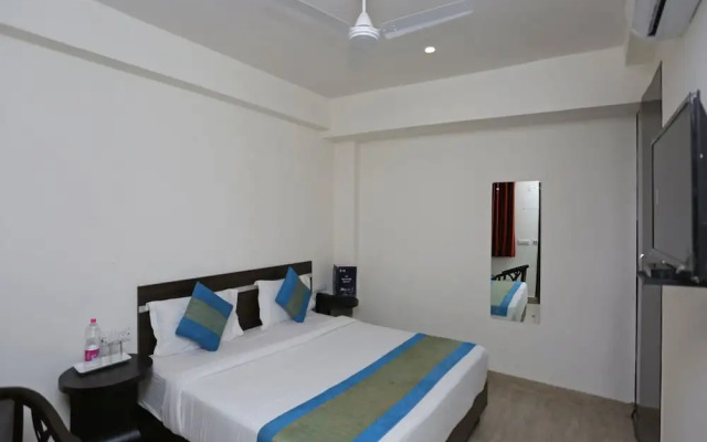 Hotel Sky View